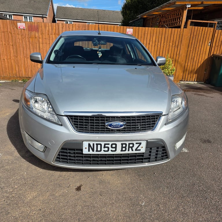 Ford, MONDEO, FULL SERVICE HISTORY Hatchback, 2009, Manual, 1997 (cc), 5 doors