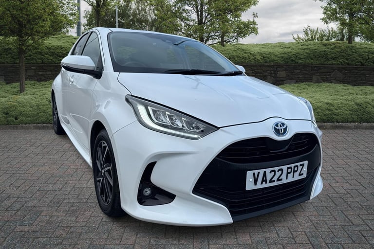 2022 Toyota Yaris 1.5 Hybrid Design 5dr CVT HATCHBACK PETROL/ELECTRIC Automatic