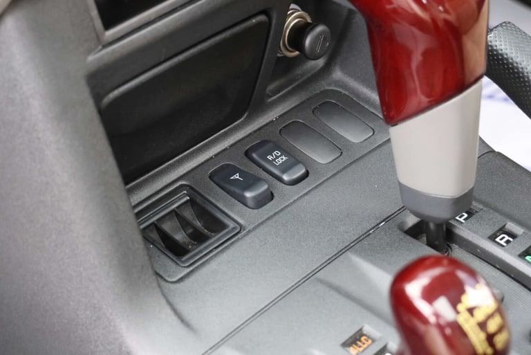 1995 Mitsubishi Shogun 3.5 V6 GDI GLS 3dr Auto ESTATE PETROL Automatic