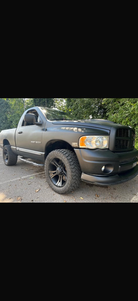Dodge ram rumble bee American pick up truck 4x4 px