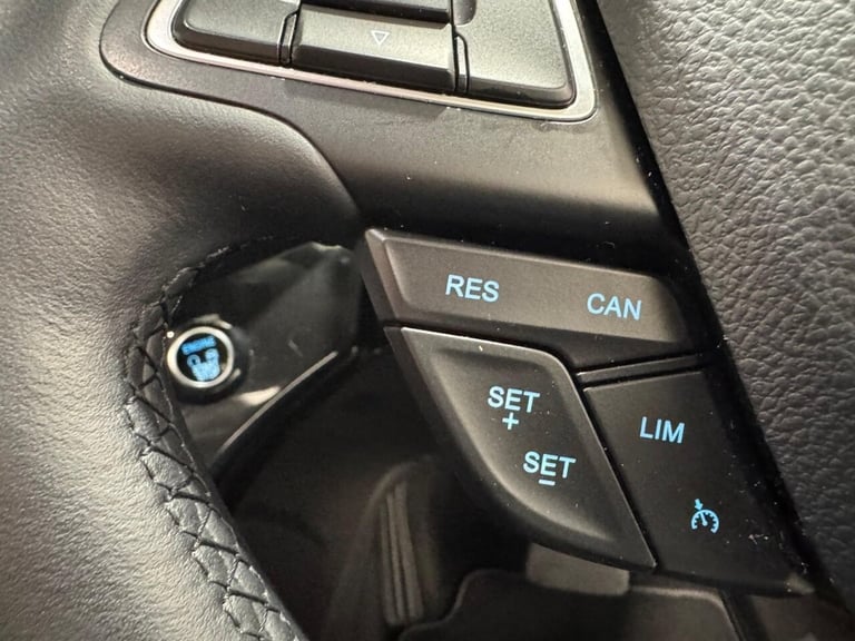 2018 Ford Kuga 2.0 TDCi Titanium X SUV 5dr Diesel Powershift Euro 6 (120 ps) HATCHBACK Diesel Aut...