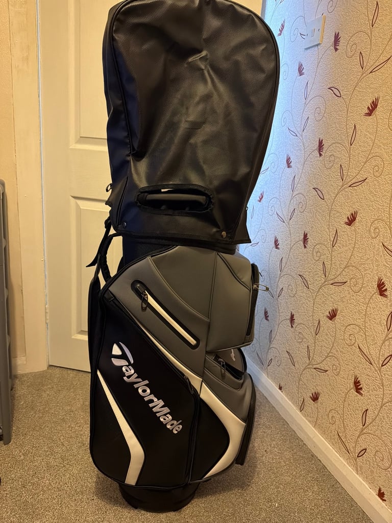 image for Taylormade cart bag