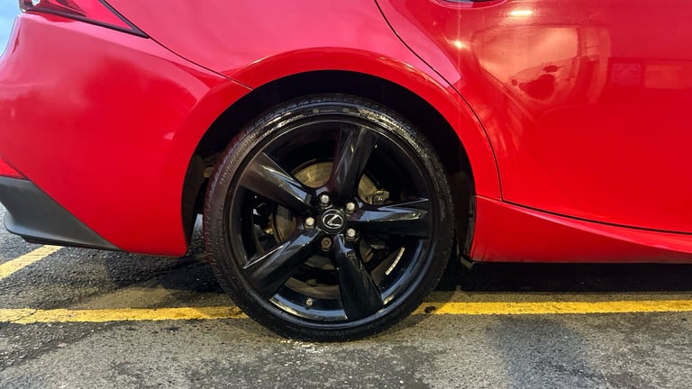 2015 Lexus IS 300h Sport 4dr CVT Auto SALOON PETROL/ELECTRIC Automatic