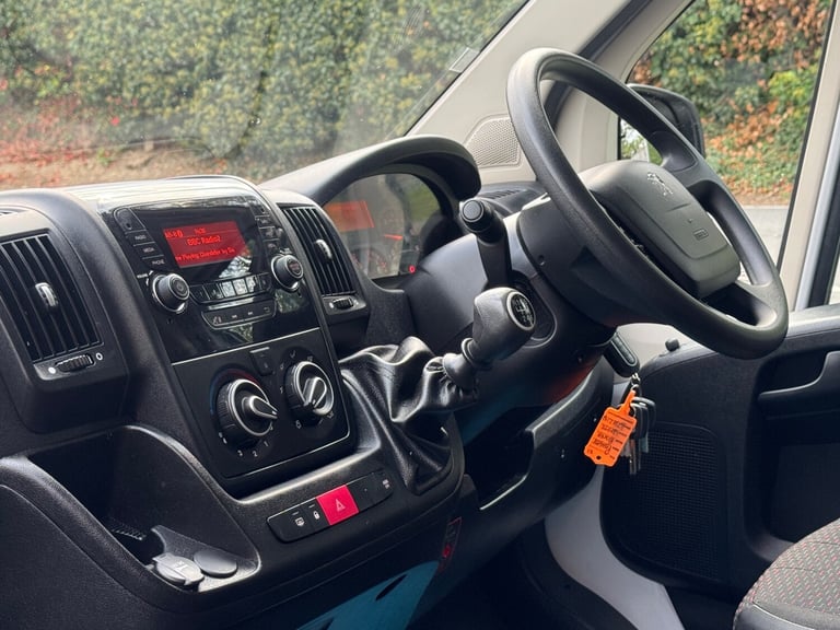 2021 Peugeot Boxer 2.2 BlueHDi 335 Built for Business L4 Euro 6 Luton Van Luton Diesel Manual