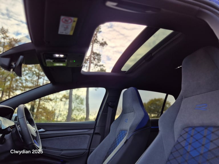 2024 Volkswagen Golf 2.0 TSI 320 R 4Motion 5dr DSG HATCHBACK Petrol Automatic