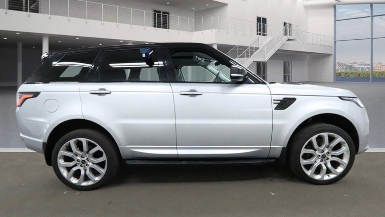 2018 Land Rover Range Rover Sport 3.0 SD V6 Autobiography Dynamic Auto 4WD Euro 6 (s/s) 5dr ESTAT...