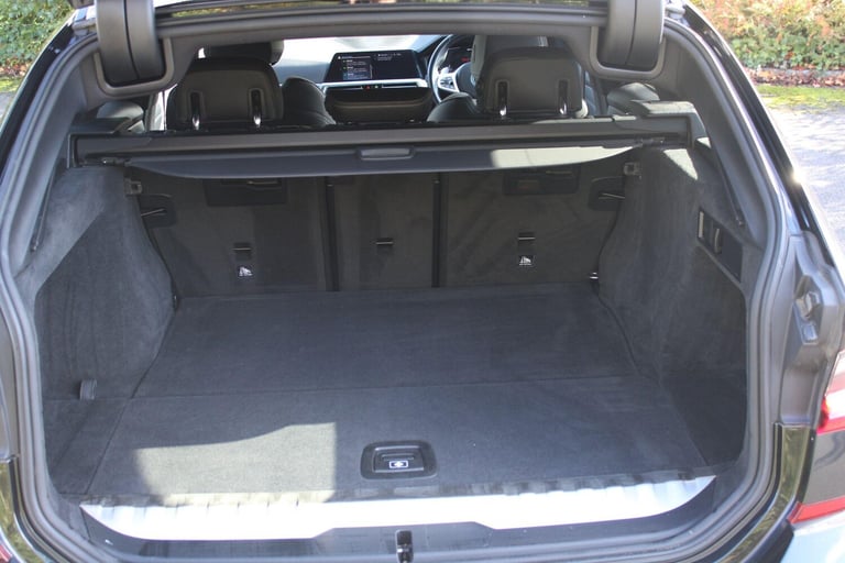 2021 BMW 3 Series 2.0 330e 12kWh M Sport Touring Auto Euro 6 (s/s) 5dr ESTATE Petrol/Electric Hyb...