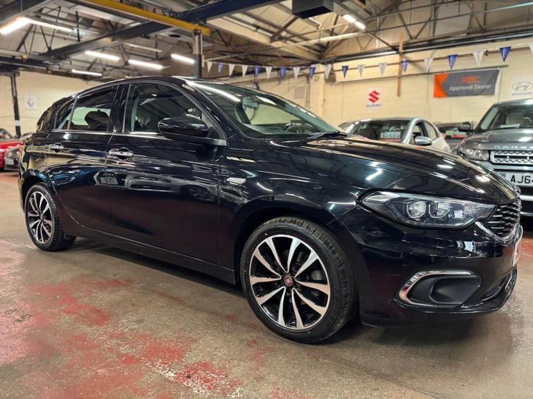 2017 Fiat Tipo 1.4 MPI Lounge Euro 6 5dr HATCHBACK Petrol Manual