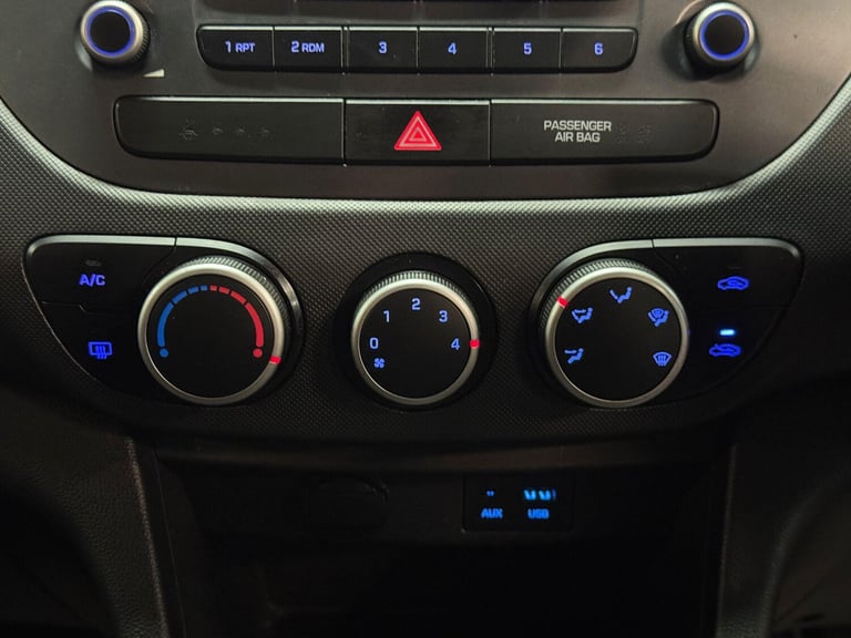 2018 Hyundai i10 1.0 SE Euro 6 5dr HATCHBACK Petrol Manual