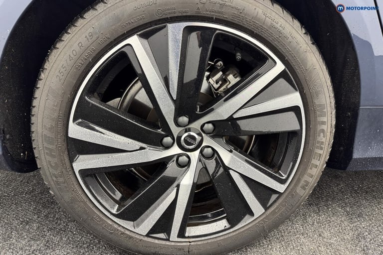 2023 Volvo S90 2.0 T8 RC PHEV [455] Plus Dark 4dr AWD Auto Saloon Hybrid Automatic