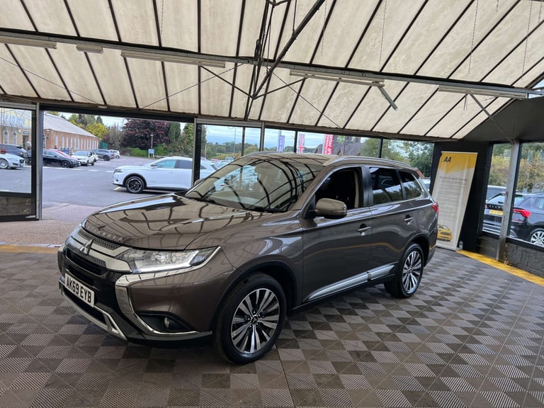2019 Mitsubishi Outlander 2.0 Design 5dr CVT ESTATE PETROL Automatic