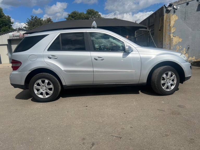  Mercedes-Benz M-Class 3.0 ML320 CDI SE 7G-Tronic 5dr Diesel Automatic