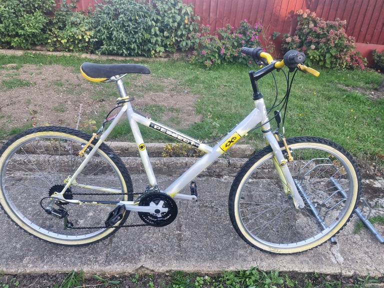 BOYS MENS GENTS ADULTS PEUGEOT 26 INCH WHEELS 21 INCH FRAME 18 SPEED BIKE BICYCLE