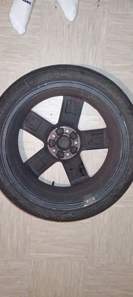 19" Cadiz alloys 5x112