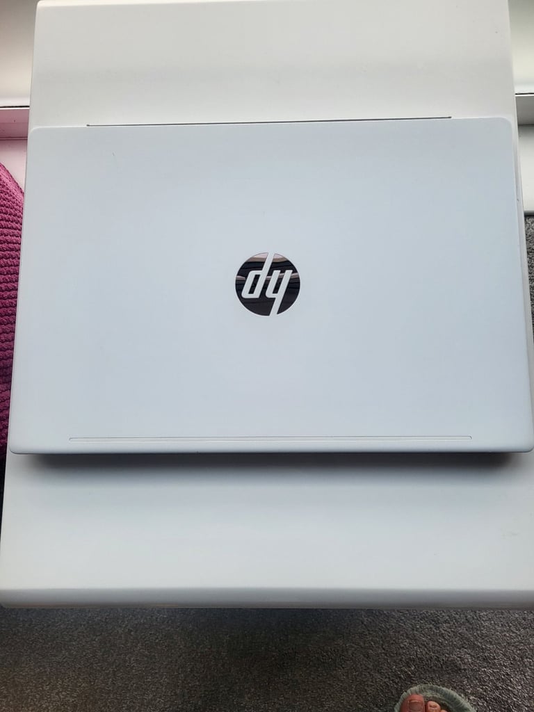 Hp pavilion white and rose gold laptop 