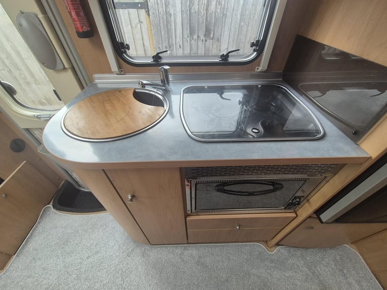 Renault Burstner Delfin 695 Coachbuilt Motorhome