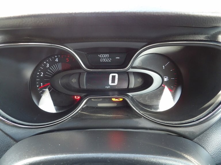 2016 Renault Captur 1.5 dCi 90 Dynamique S Nav 5dr HATCHBACK DIESEL Manual