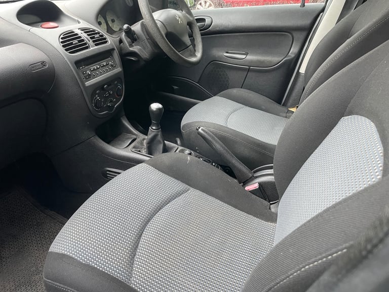 PEUGEOT 207 CC 1.6 VTI GT CONVERTIBLE 11 REG BLACK MOT MARCH 3RD 2026 SERVICE HISTORY LOW INSURANCE
