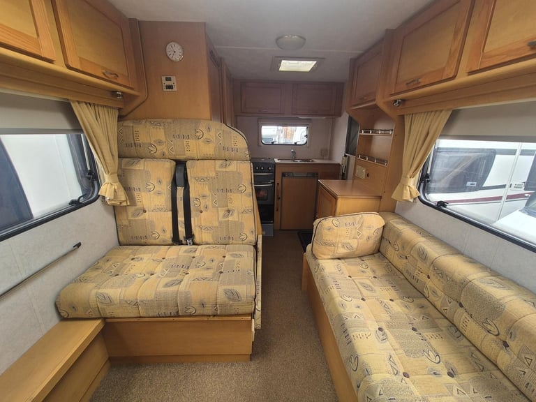 Compass Avantgarde 300 Coachbuilt Motorhome 2005