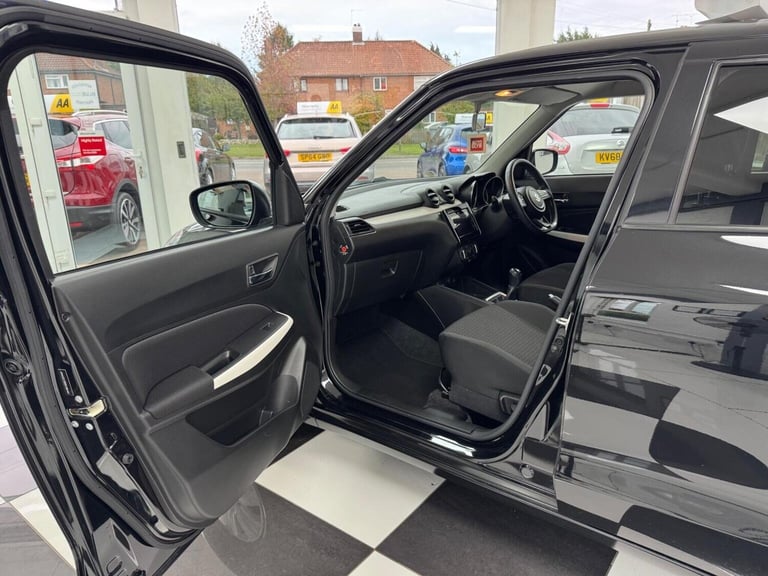 SUZUKI SWIFT 1.0 Boosterjet SZ-T Euro 6 5dr 2018