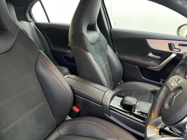 2019 Mercedes-Benz A-Class 2.0 A220 AMG Line (Premium Plus) Hatchback 5dr Petrol 7G-DCT 4MATIC Eu...