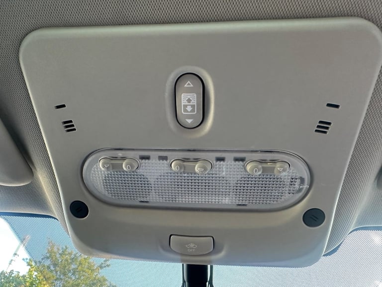 2016 Nissan Qashqai 1.2 DIG-T N-Connecta 2WD Euro 6 (s/s) 5dr HATCHBACK Petrol Manual