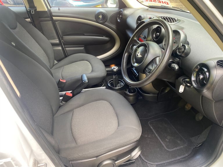 2016 MINI Countryman 1.6 Cooper D 5dr HATCHBACK DIESEL Manual