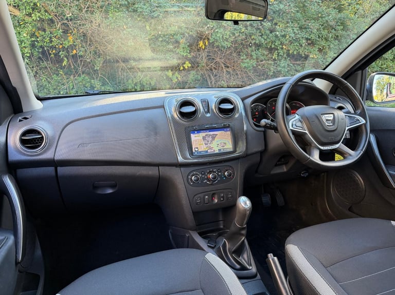 Dacia Sandero Stepway 0.9 TCe Comfort Euro 6 5dr PETROL MANUAL 2018/68
