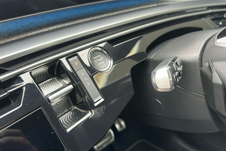  Peugeot E 3008 73kwh Gt Suv 5dr Electric Auto 210 Ps Electric