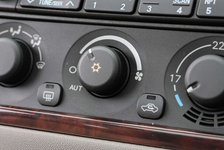 1995 Mitsubishi Shogun 3.5 V6 GDI GLS 3dr Auto ESTATE PETROL Automatic