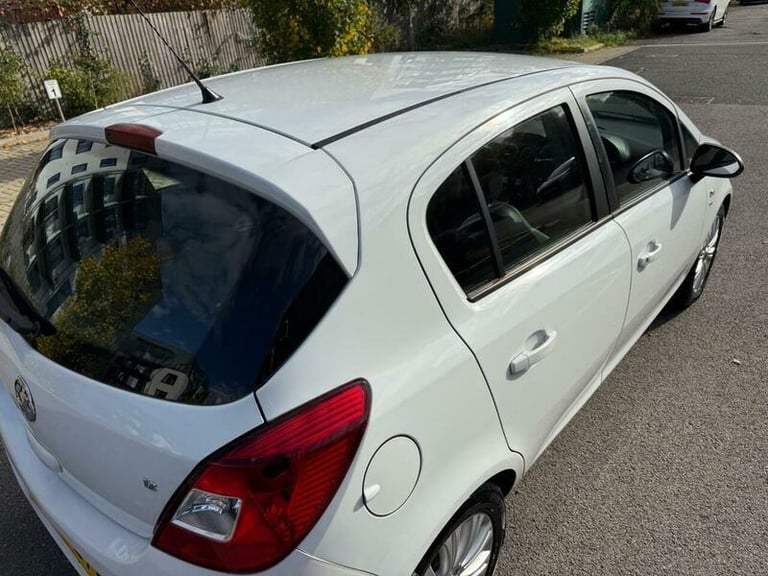 2015 Vauxhall Corsa 1.2 SE 5dr HATCHBACK PETROL Manual