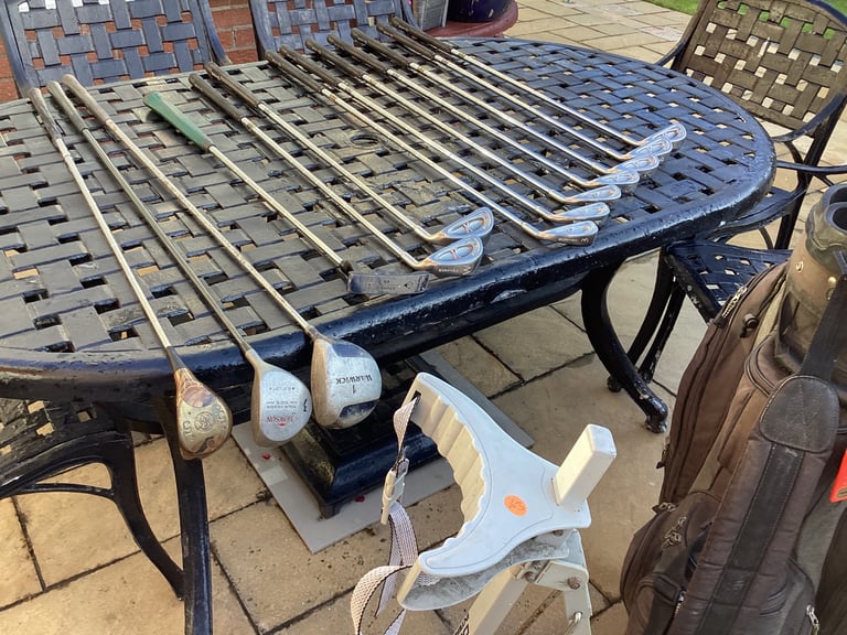 Full set of clubs (right handed) plus trolley £90 see photos