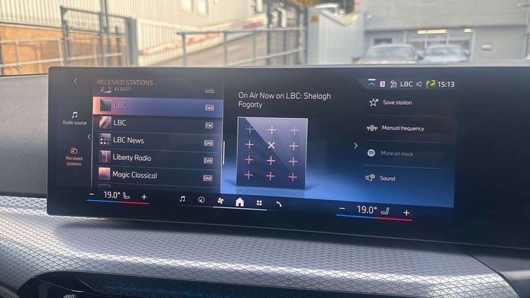 2025 BMW 3 Series 330e 22.3 kWh M Sport 4dr Step Auto SALOON PETROL/ELECTRIC Automatic