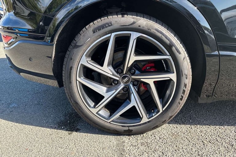 2024 Audi Q6 e-tron 225kW Performance 100kWh Edition 1 5dr Auto Estate Electric Automatic