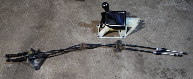 image for 2016 MAZDA 3 1.5 SKYACTIV-D 6 SPEED MANUAL GEAR LEVER