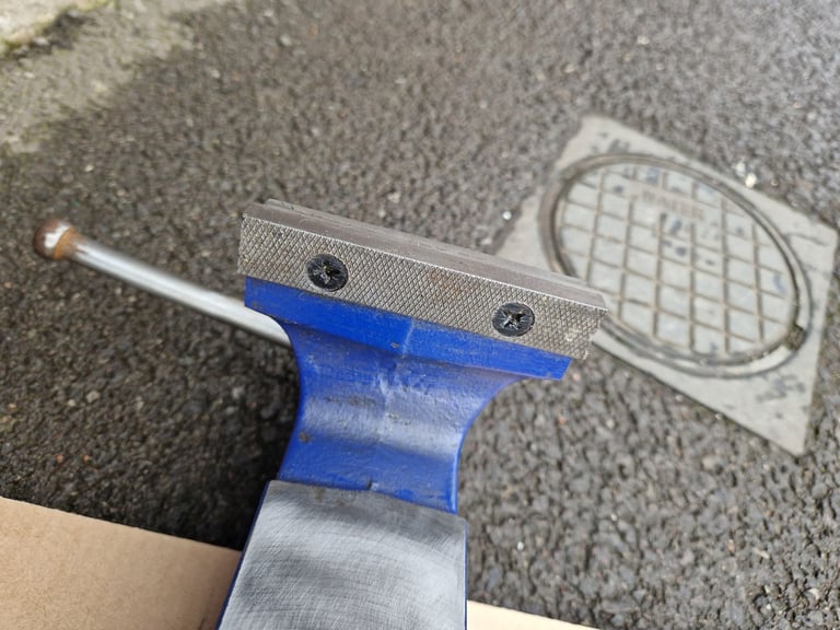 Record No 3 VS Swivel Base / Rotary Base 4” Engineers Vice - With Built In Anvil. Made in England.