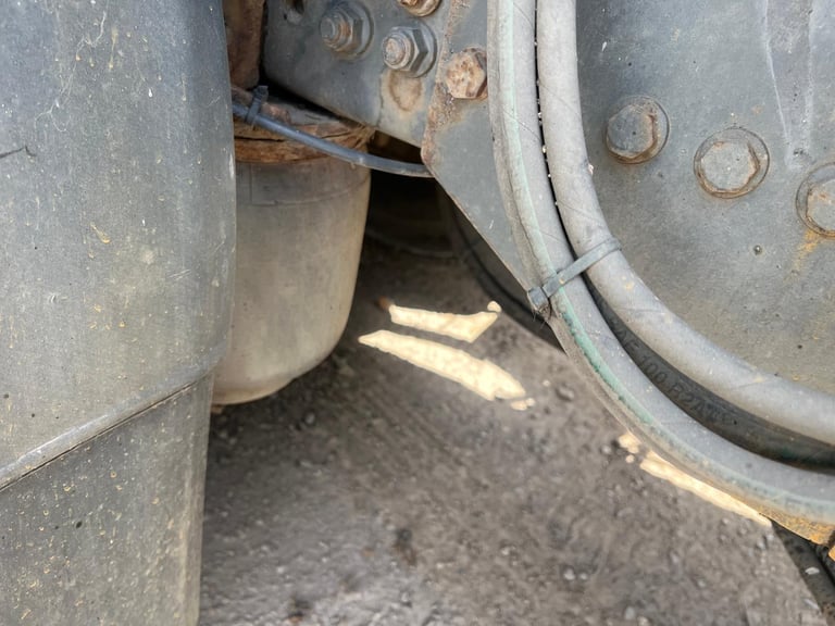 Mercedes-Benz ECONIC 1830 