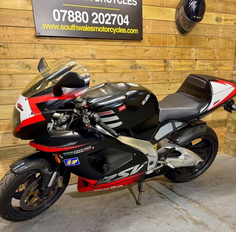 Aprilia RSV Mille 1000cc / 2002 (52) model / only 17k miles 