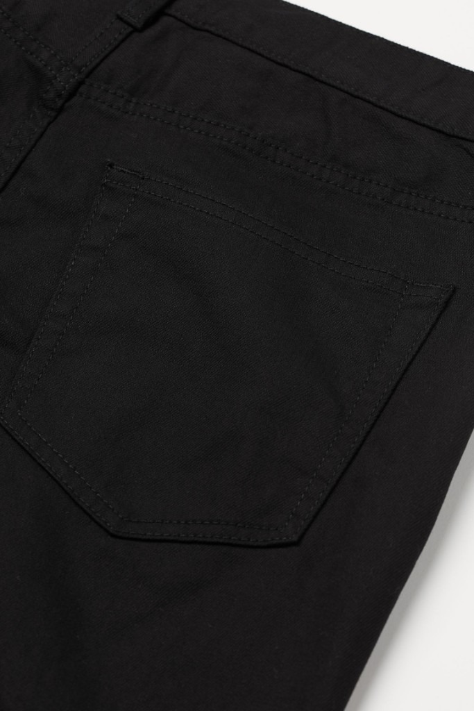 BRAND NEW H&M - Regular Fit Cotton twill trousers - Black - Size: 32/32 ...