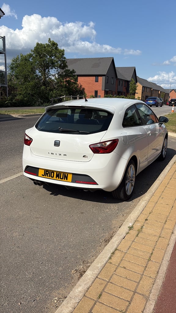Seat, IBIZA, Hatchback, 2013, Manual, 1197 (cc), 3 doors