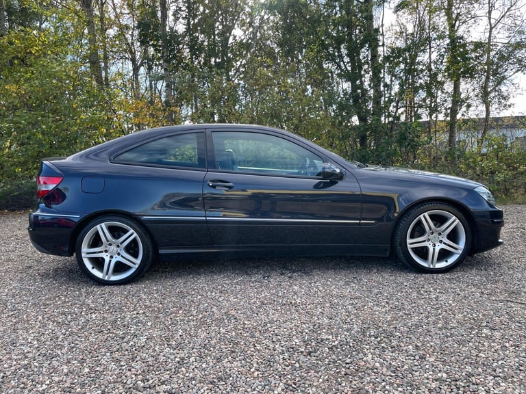 2010 Mercedes-Benz CLC Class 1.8 CLC180K Sport Coupe Auto Euro 4 3dr Hatchback Petrol Automatic