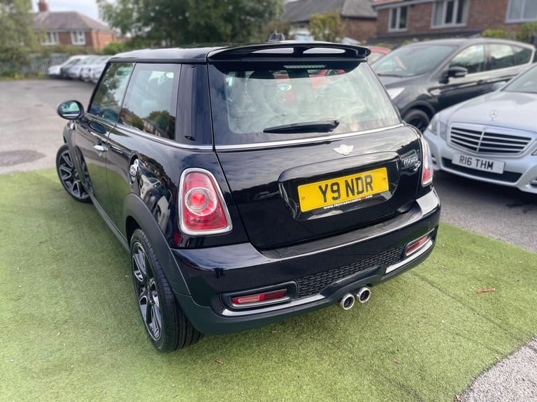 2013 MINI Hatch 2.0 Cooper SD Bayswater Euro 5 (s/s) 3dr HATCHBACK Diesel Manual