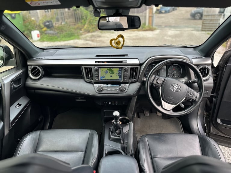 2017 Toyota RAV4 2.0 D-4D Excel TSS 5dr [Nav] 2WD ESTATE Diesel Manual