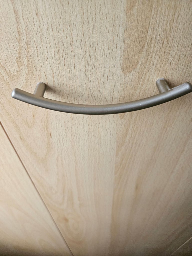 3 door wardrobe with drawers