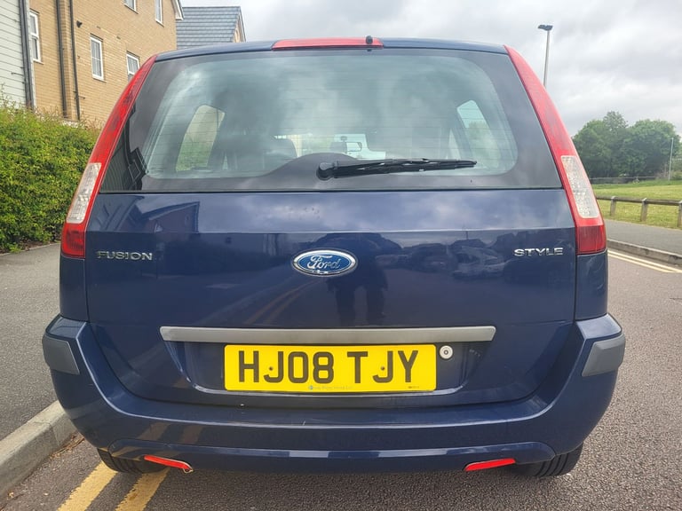 Ford fusion 1.4 style. 1 owner from new . Tidy car