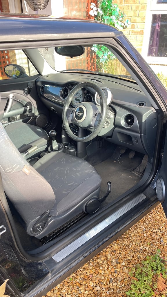 Mini, HATCHBACK, Hatchback, 2004, Manual, 1598 (cc), 3 doors