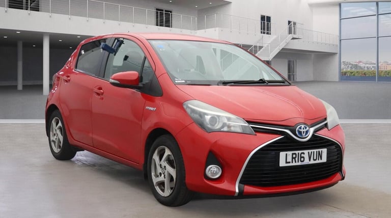 2016 Toyota Yaris 1.5 VVT-h Icon E-CVT Euro 6 5dr HATCHBACK Petrol/Electric Hybrid Automatic