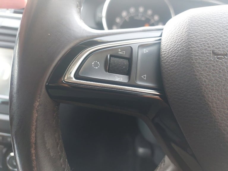 Skoda Superb LAURIN AND KLEMENT TDI CR