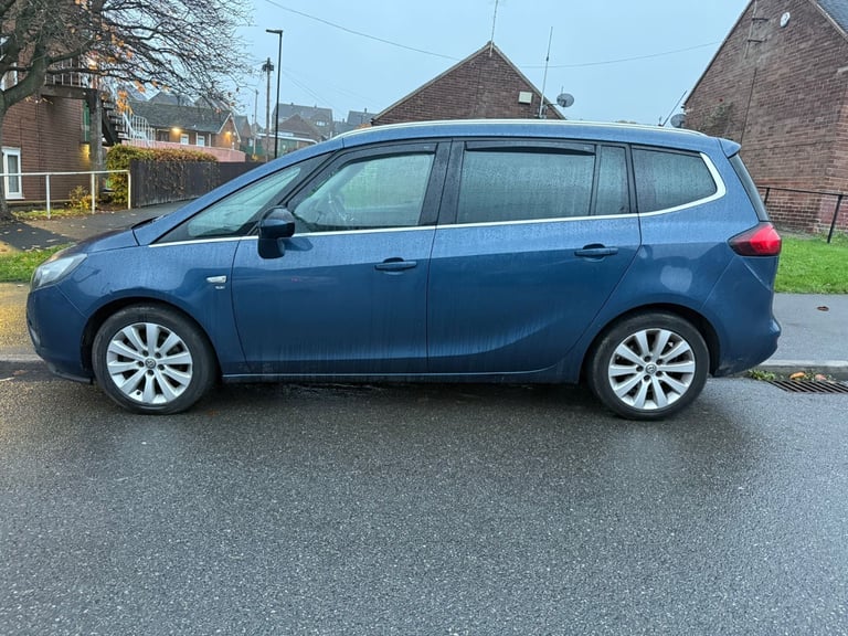 Vauxhall, ZAFIRA,  7 seats MPV, 2017, Manual, 1598 (cc), 5 door