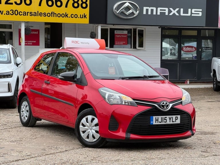 image for 2015 Toyota Yaris 1.0 VVT-i Active Euro 5 3dr Hatchback Petrol Manual